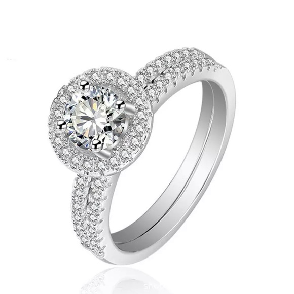 ✨2 Piece Round Halo Set✨✨ 18K White Gold✨ - Picture 2 of 7